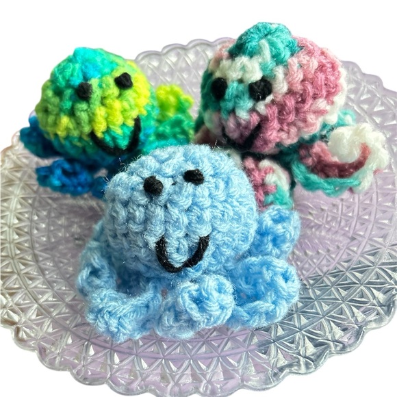 Hand Crafted Crochet Cat Toys Potent Organic Catnip Octopus Interactive Toys - Picture 3 of 8